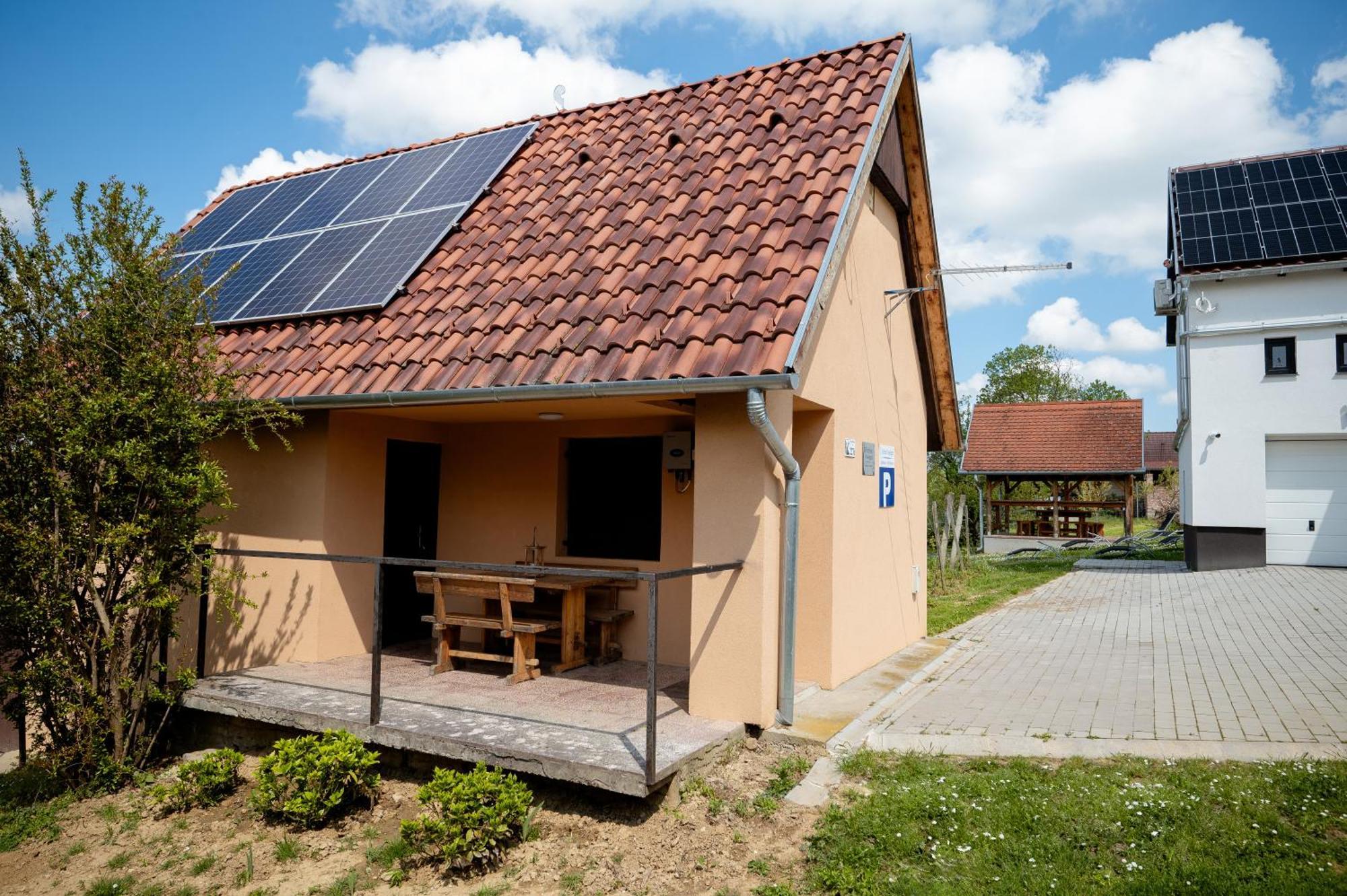 Foerhenc Wine House & Guesthouses I-Ii-Iii Nagykanizsa Exterior foto